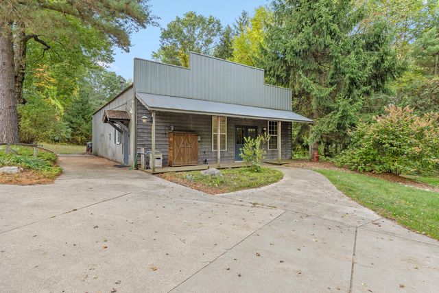 9300 Conservation Street NE, Ada, MI 49301