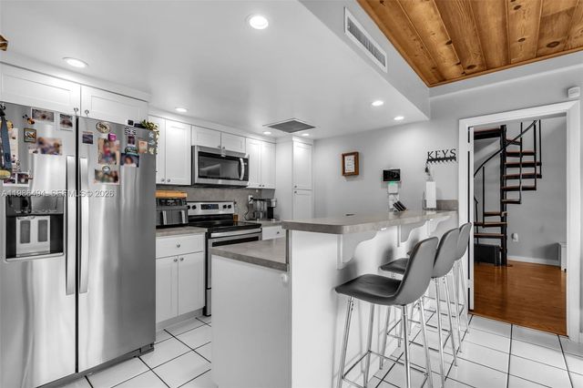 16341 Wood Walk, Miami Lakes, FL 33014