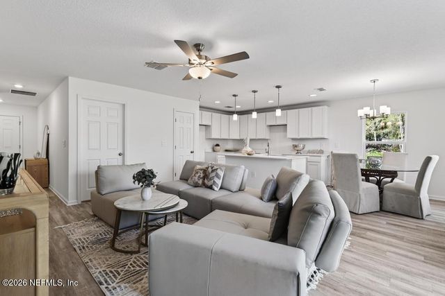 8057 OSTEEN Street, Jacksonville, FL 32210