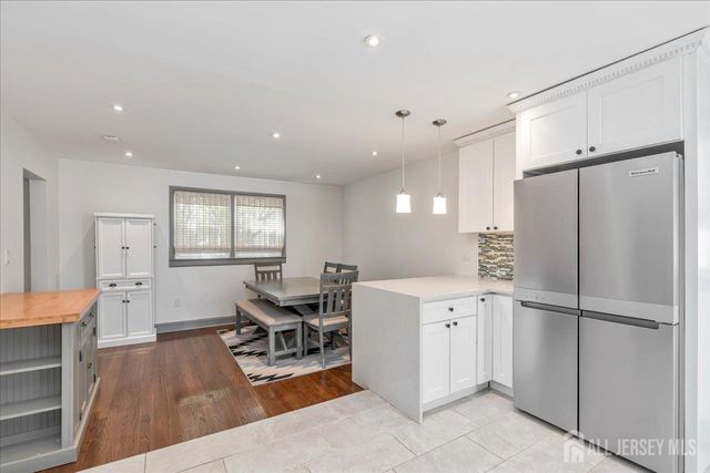 613 Maplewood Avenue, Roselle Park, NJ 07204