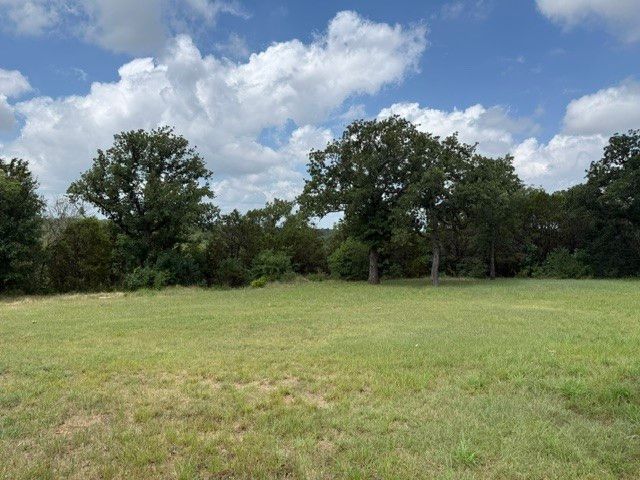 176 Cottongame Drive, Weatherford, TX 76088
