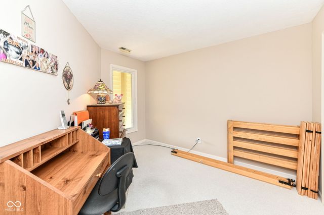 8091 Farmhurst Lane, Indianapolis, IN 46236