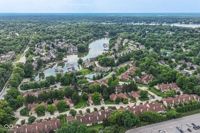 8091 Farmhurst Lane, Indianapolis, IN 46236