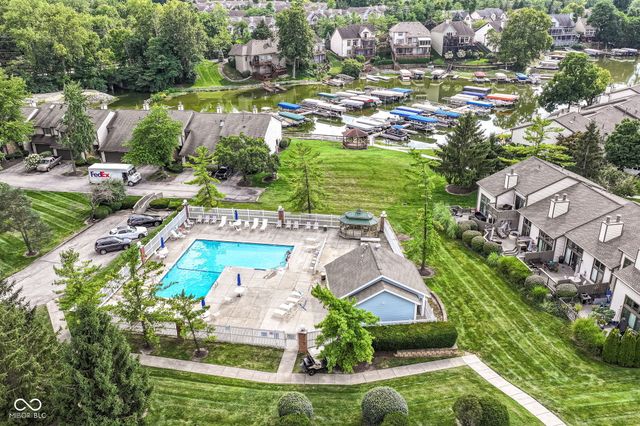 8091 Farmhurst Lane, Indianapolis, IN 46236