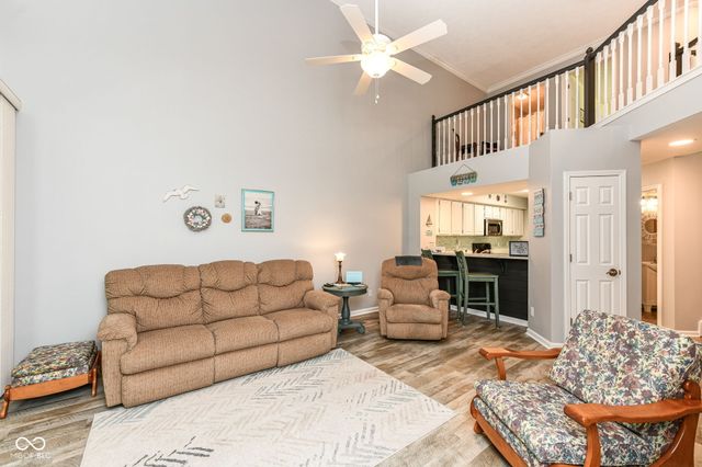 8091 Farmhurst Lane, Indianapolis, IN 46236