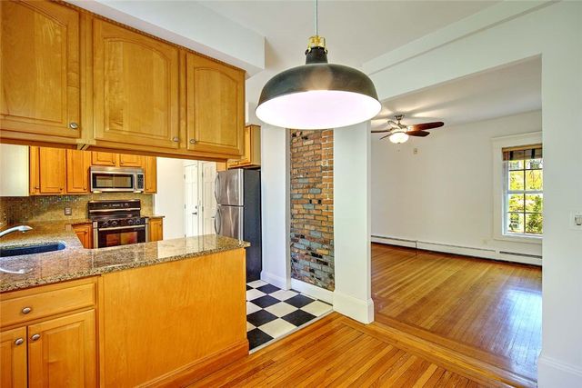 23 BENEFIT Street 2, Providence, RI 02904
