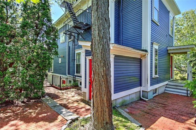 23 BENEFIT Street 2, Providence, RI 02904
