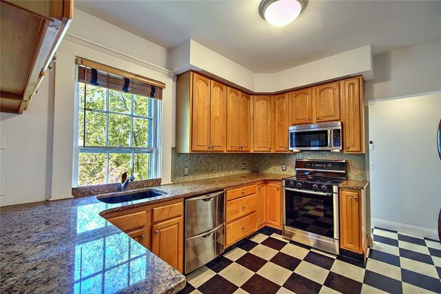 23 BENEFIT Street 2, Providence, RI 02904