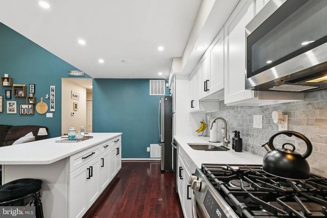 4808 ABERDEEN LN, Blackwood, NJ 08012