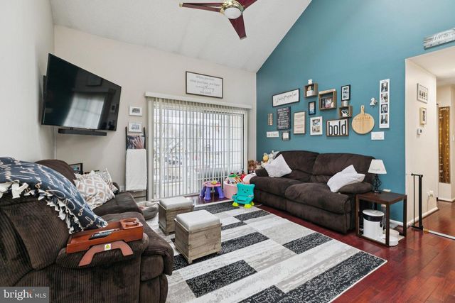 4808 ABERDEEN LN, Blackwood, NJ 08012