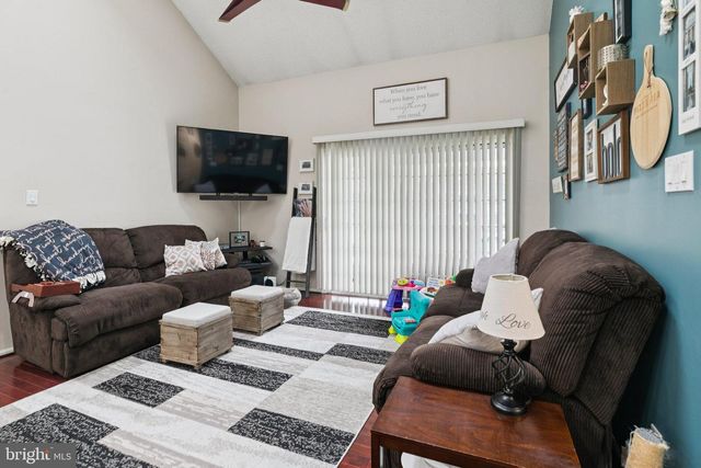 4808 ABERDEEN LN, Blackwood, NJ 08012