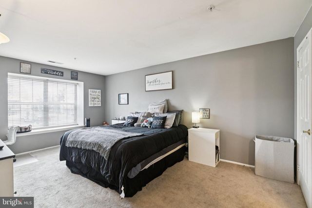 4808 ABERDEEN LN, Blackwood, NJ 08012