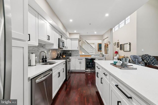 4808 ABERDEEN LN, Blackwood, NJ 08012