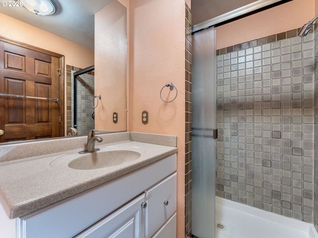 525 Ne 125TH Cir, Vancouver, WA 98685