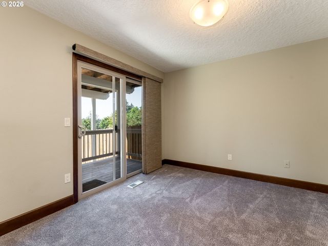 525 Ne 125TH Cir, Vancouver, WA 98685