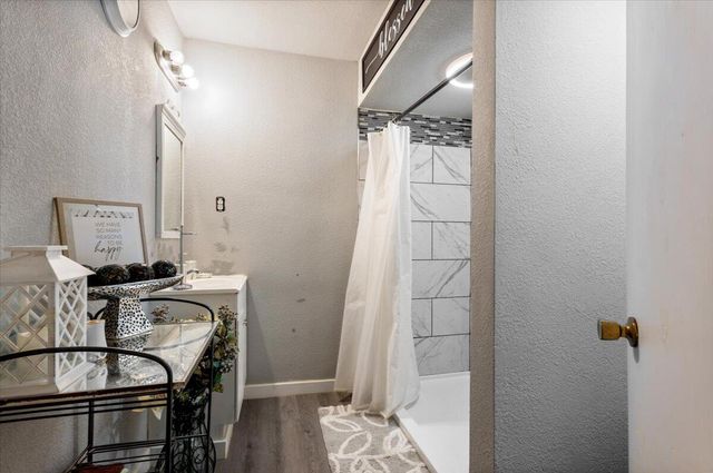 1316 W 6th Street, Littlefield, TX 79339