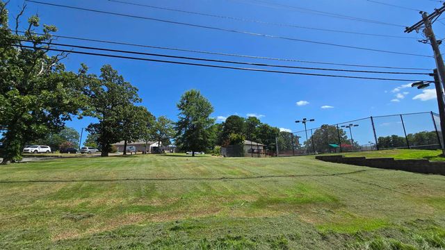 601 Dave Creek Pkwy Apt 73, Fairfield Bay, AR 72088