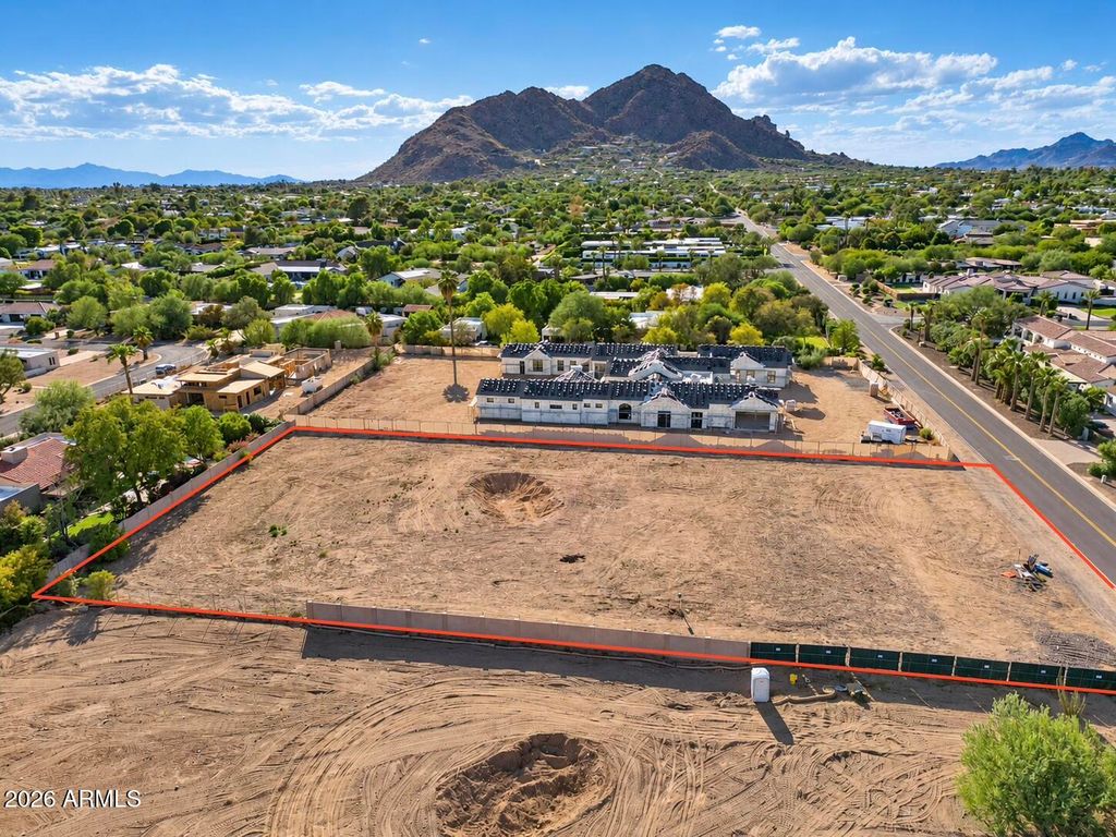 7021 E JACKRABBIT Road -, Paradise Valley, AZ 85253 — exterior