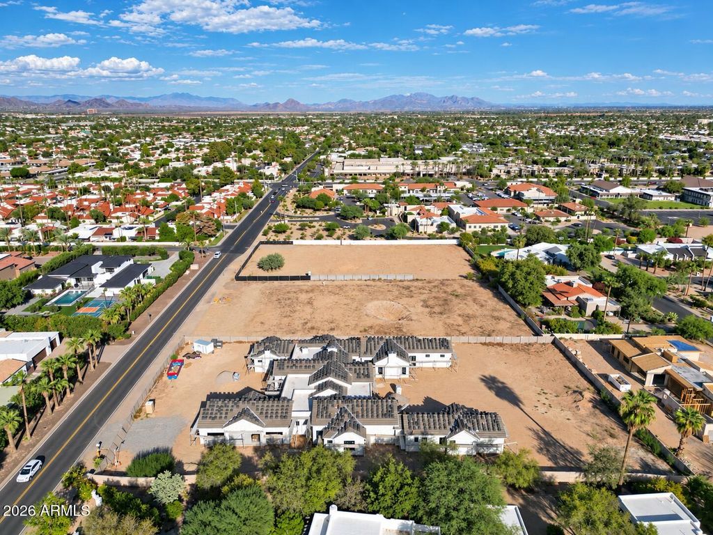 7021 E JACKRABBIT Road -, Paradise Valley, AZ 85253 — photo 5