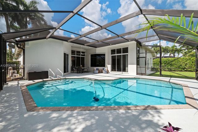 2556 Eagle Run Ln, Weston, FL 33327