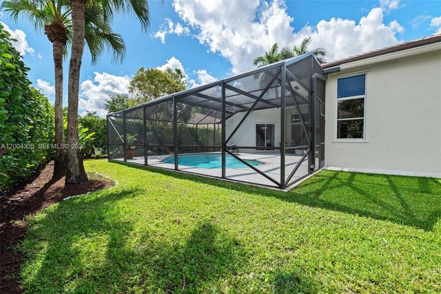 2556 Eagle Run Ln, Weston, FL 33327