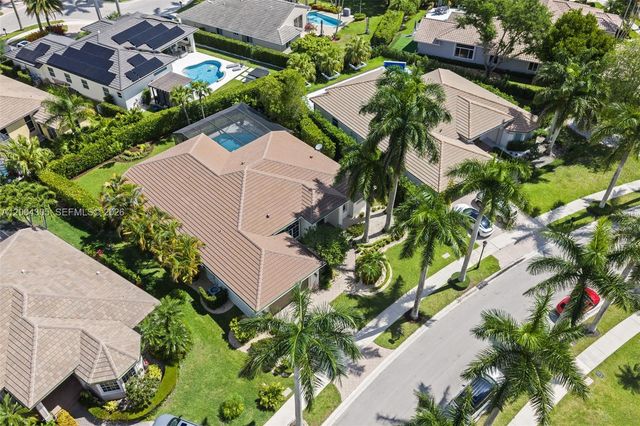 2556 Eagle Run Ln, Weston, FL 33327