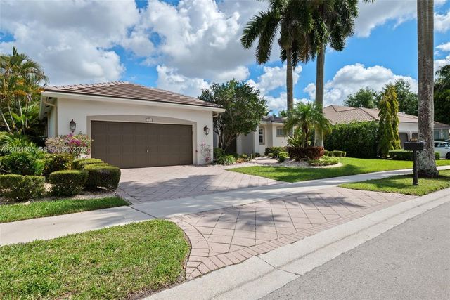 2556 Eagle Run Ln, Weston, FL 33327