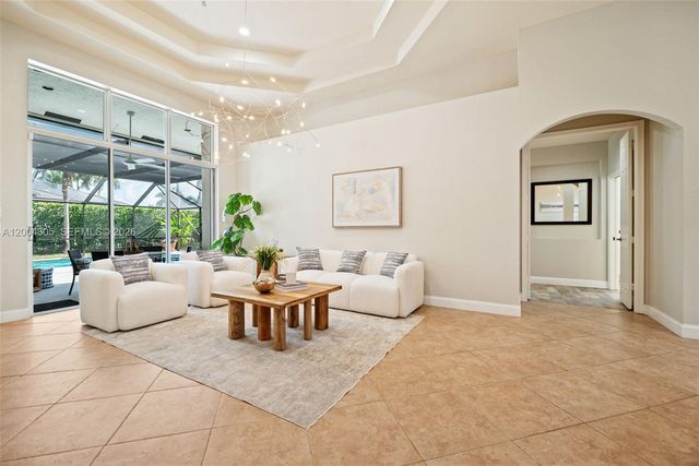 2556 Eagle Run Ln, Weston, FL 33327