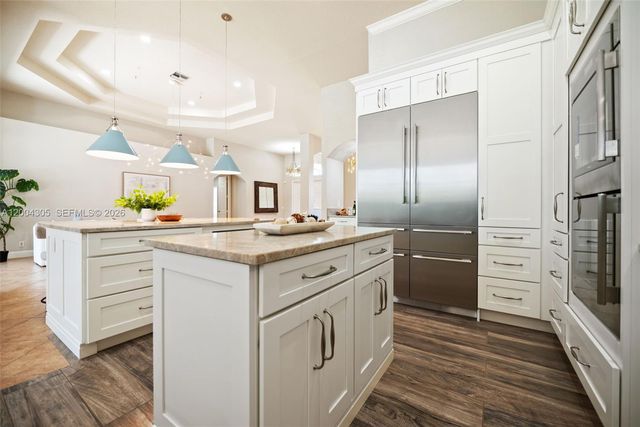 2556 Eagle Run Ln, Weston, FL 33327