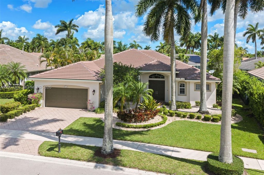 2556 Eagle Run Ln, Weston, FL 33327