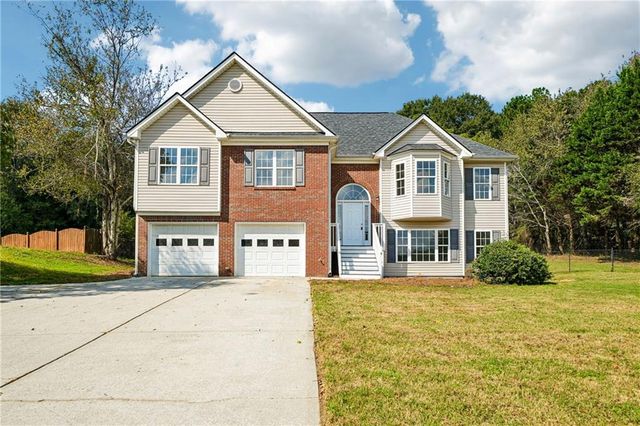 1709 Wyntercreek Lane, Hoschton, GA 30548