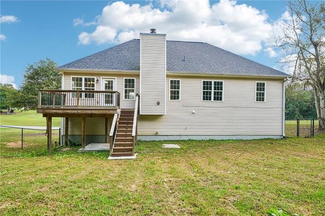1709 Wyntercreek Lane, Hoschton, GA 30548