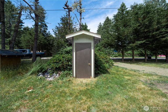 29306 O Street, Ocean Park, WA 98640