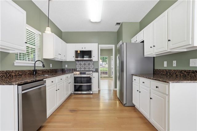 200 Kripple Kreek Drive, Sharpsburg, GA 30277