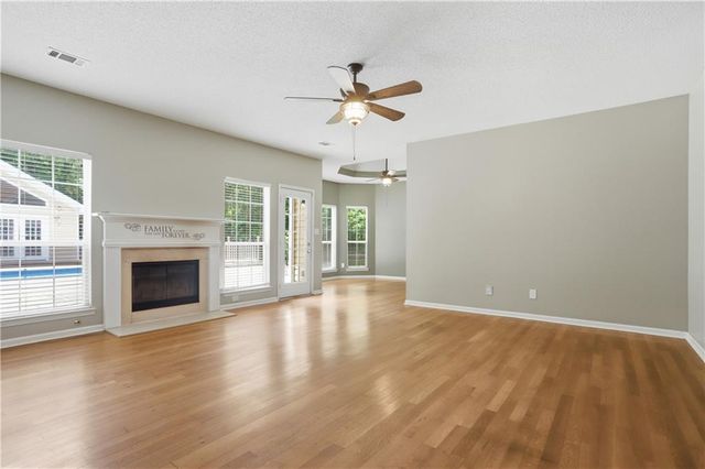 200 Kripple Kreek Drive, Sharpsburg, GA 30277