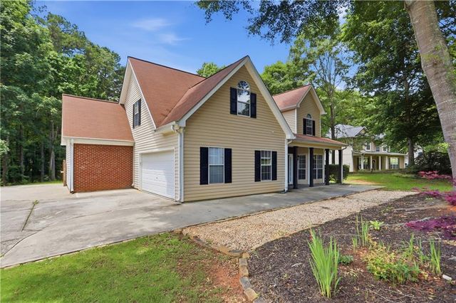 200 Kripple Kreek Drive, Sharpsburg, GA 30277