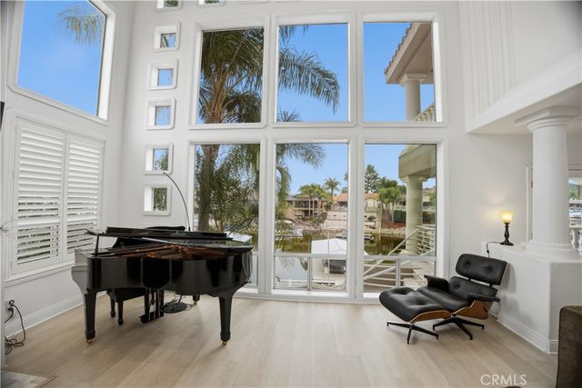 30140 Point Marina Drive, Canyon Lake, CA 92587