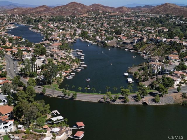 30140 Point Marina Drive, Canyon Lake, CA 92587