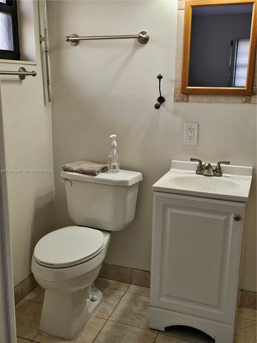 3202 Pierce St 3202, Hollywood, FL 33021