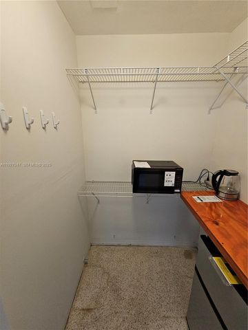 3202 Pierce St 3202, Hollywood, FL 33021