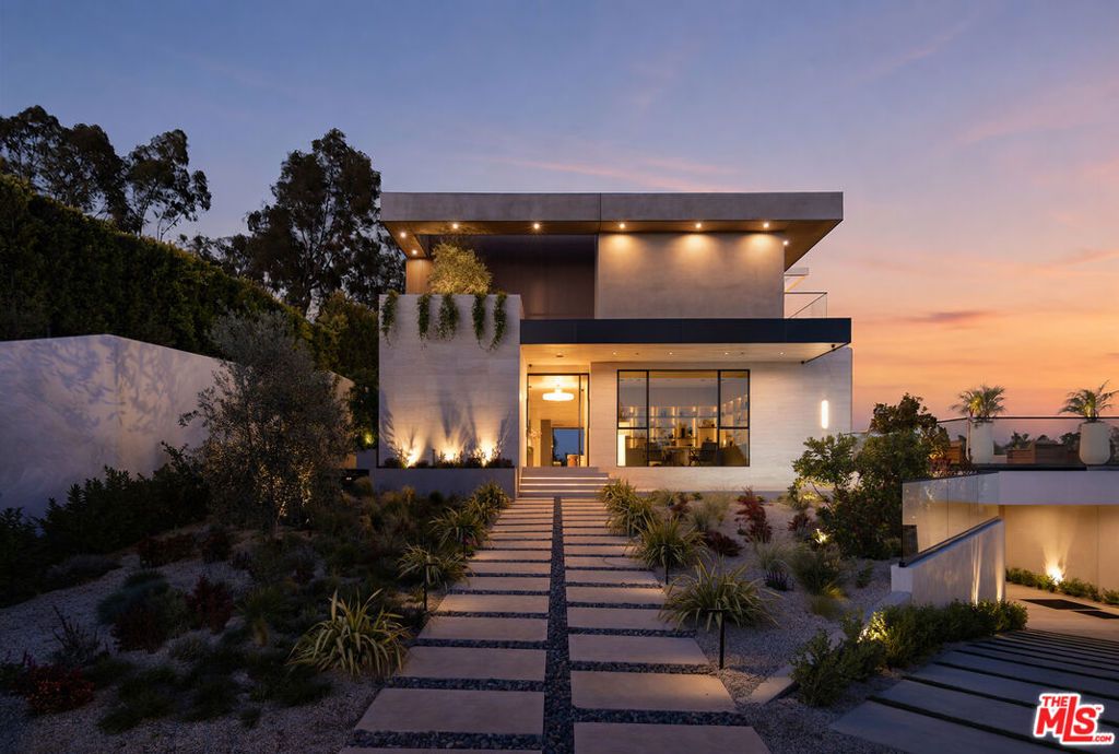 1210 Chickory Lane, Los Angeles, CA 90049 — photo 2