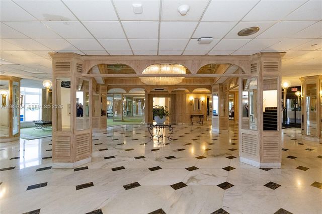 3180 S Ocean Dr 619, Hallandale Beach, FL 33009