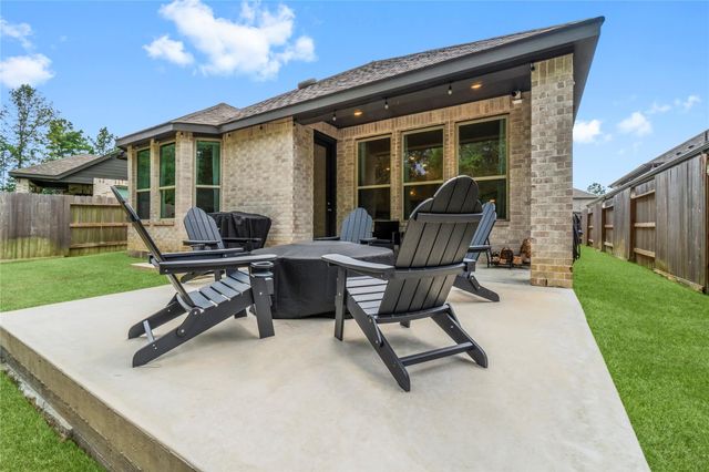 17375 Merigold Heights Drive, Conroe, TX 77302