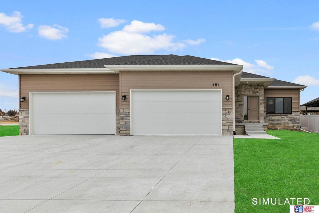 401 Half Moon Drive, Lincoln, NE 68527