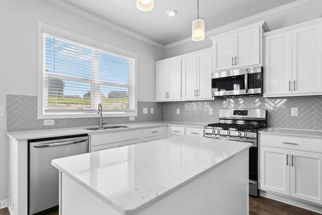 185 Stornoway Lane, Clayton, NC 27527