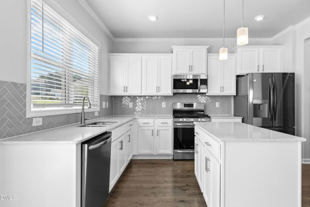 185 Stornoway Lane, Clayton, NC 27527