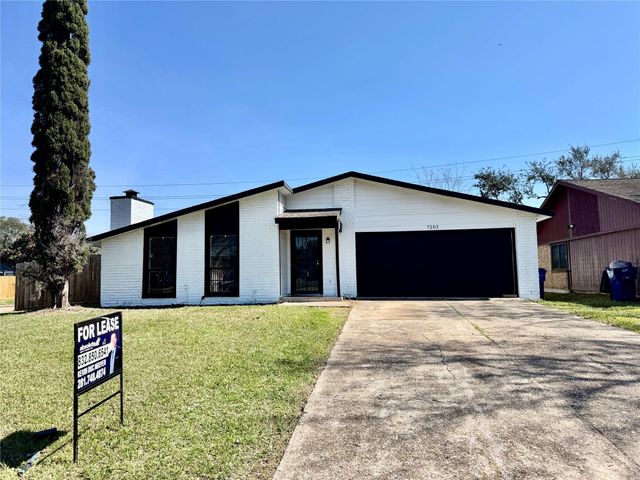 7203 Addicks Clodine Road, Houston, TX 77083