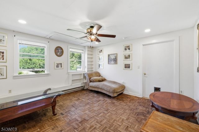 23 Marudy Drive, Clinton Town, NJ 08809