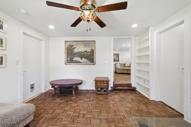 23 Marudy Drive, Clinton Town, NJ 08809