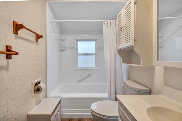 79 Selden Avenue, Akron, OH 44301